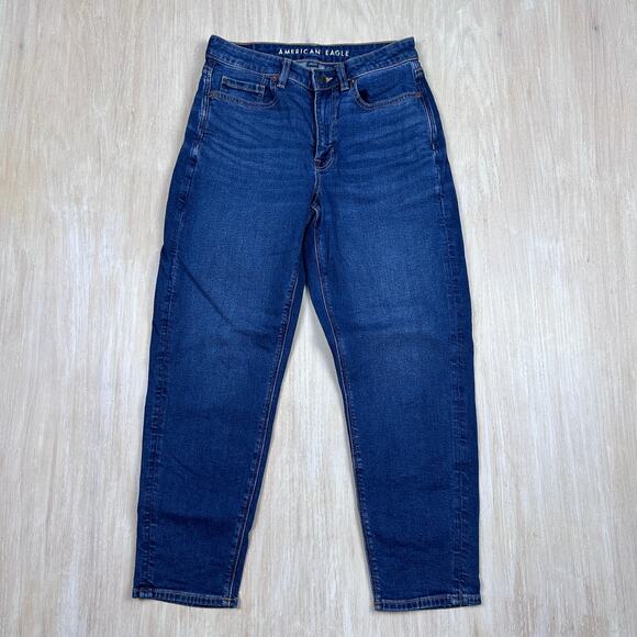 American Eagle Stretch Mom High Waisted Casual Dark Wash Denim Jeans 6 SHORT - Picture 1 of 16
